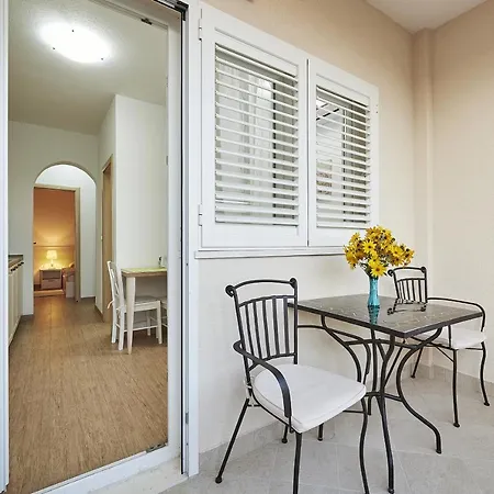 With A Parking Space Mavarstica, Ciovo - 17803 Apartment Trogir