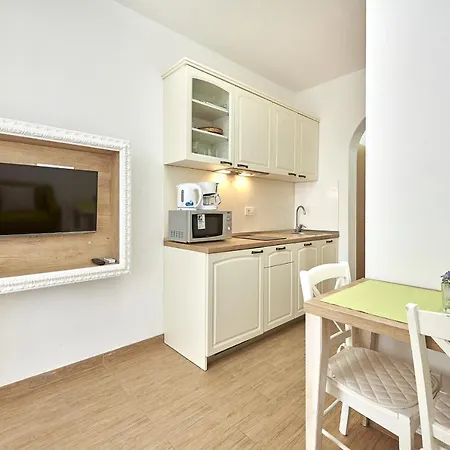 Apartment With A Parking Space Mavarstica, Ciovo - 17803 *