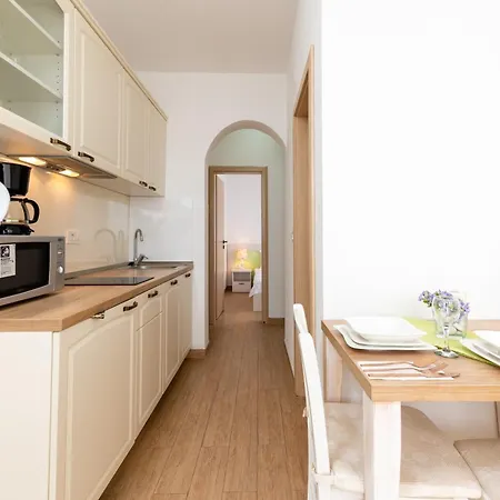 With A Parking Space Mavarstica, Ciovo - 17803 Apartment *