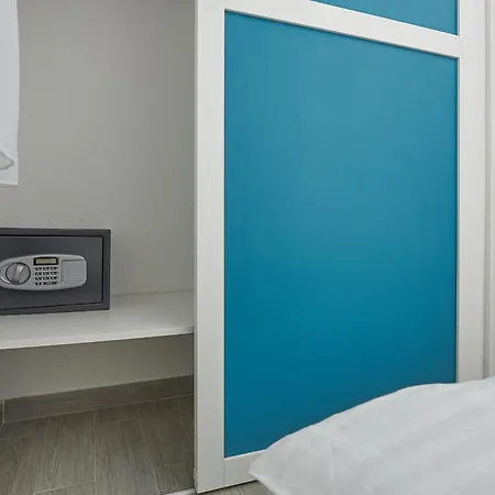 Διαμέρισμα With Parking Space Mavarstica, Ciovo - 17803 Τρογκίρ