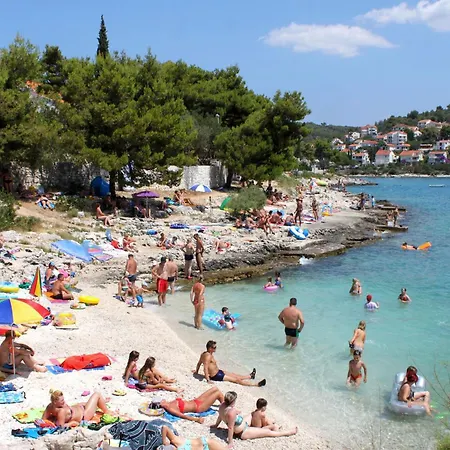 Διαμέρισμα With Parking Space Mavarstica, Ciovo - 17803 *