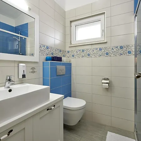 Apartment With A Parking Space Mavarstica, Ciovo - 17803 Trogir