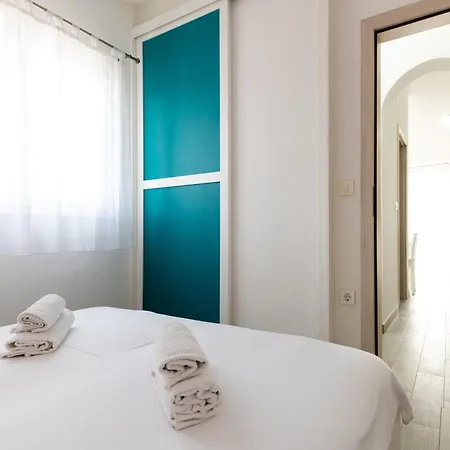 Apartment With A Parking Space Mavarstica, Ciovo - 17803 *